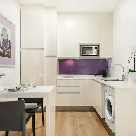 Serene & By Picasso Museum By Rems * Μάλαγα